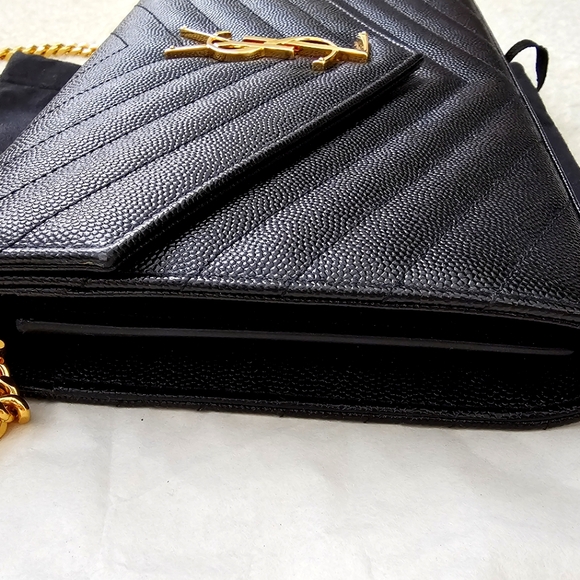 YSL Monogram Quilted Chain Bag Black/Gold - Picture 9 of 11